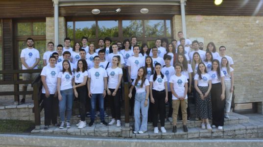 Završen je zimski kamp „Veštačka inteligencija i robotika” za nove polaznike i polaznice